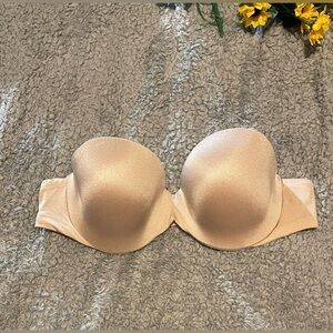 La SENZA Lightly Lined Strapless Bra​​​​​​